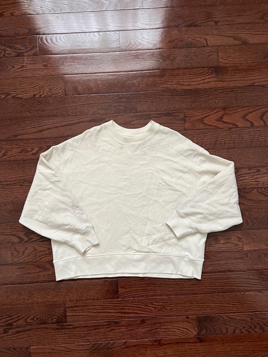 Uniqlo Other - Uniqlo x JW Anderson collection - men’s boxy crewneck sweater